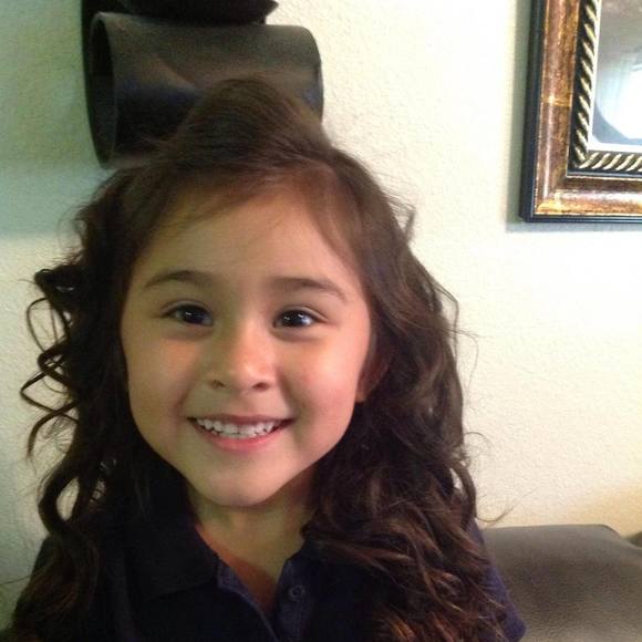 Meet your Posher, Rafael - Picture 1 of 1